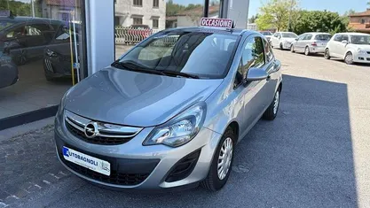 Usata Opel Corsa Edition 86 CV (63 kW) 2014 Grigio Utilitaria