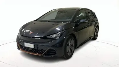 Usata Cupra Born 69 kW (95 CV) 2023 Grigio / pastello Utilitaria