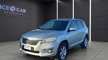 Usata 2010 Toyota RAV4 SUV | 7480 € (Buon prezzo)