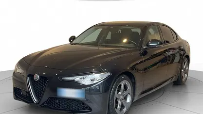 Usata Alfa Romeo Giulia Sprint Sprint 190 CV (139 kW) 2021 Coupé