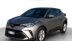 Usata 2021 Toyota C-HR Business Edition SUV | 19.800 € (Buon prezzo)