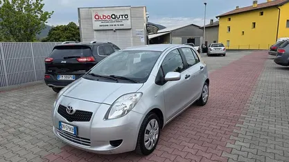 Usata Toyota Yaris 69 CV (50 kW) 2009 Utilitaria