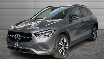 Usata Mercedes GLA250 160 CV (117 kW) 2022 Grigio SUV