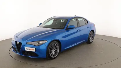 Usata Alfa Romeo Giulia Sprint Sprint 190 CV (139 kW) 2020 Blu Coupé