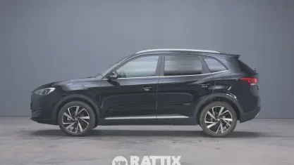 Nuova MG ZS Luxury 102 CV (75 kW) 2025 Nera SUV