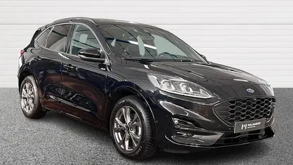 Begagnad Ford Kuga ST-Line X 120 HK (88 kW) 2023 Svart SUV
