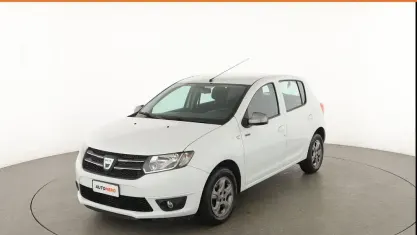 Usata Dacia Sandero 73 CV (53 kW) 2016 Bianco Berlina