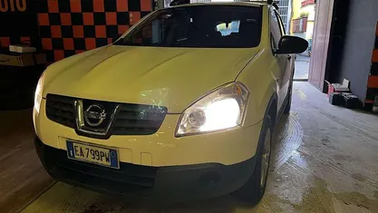 Usata 2010 Nissan Qashqai Visia SUV | 2800 € (Super prezzo)