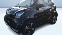 Nero metallizzato Usata 2020 Smart ForTwo Electric Drive Passion Tre volumi | 13.500 € (Buon prezzo)