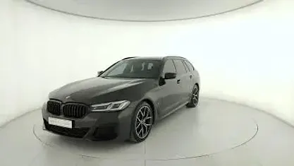 Usata BMW 520 Luxury Line 197 CV (144 kW) 2024 Antracite Station wagon
