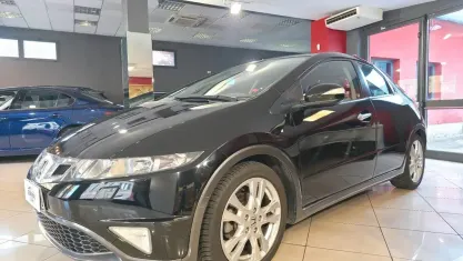 Usata Honda Civic Exclusive 140 CV (102 kW) 2009 Nero Berlina