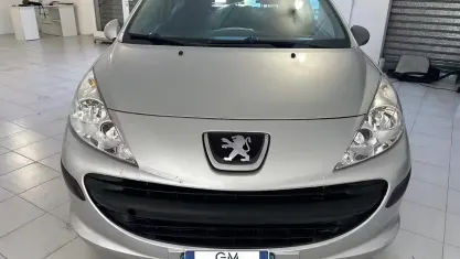 Usata Peugeot 207 95 CV (69 kW) 2009 Grigio Berlina