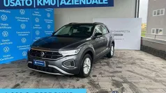 Indium grey metallizzato nero Usata 2023 VW T-Roc Life SUV | 27.400 € (Buon prezzo)