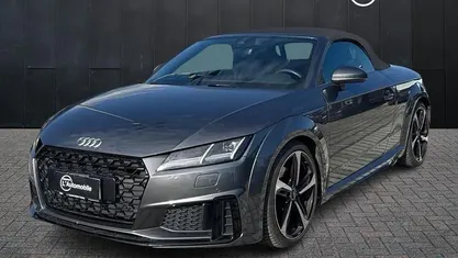 Usata Audi TT Roadster 197 CV (144 kW) 2019 Grigio Cabrio
