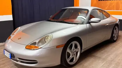 Usata Porsche 996 300 CV (220 kW) 1998 Grigio Coupé