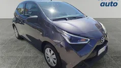Usata 2021 Toyota Aygo Business Edition Due volumi | 10.790 € (Buon prezzo)