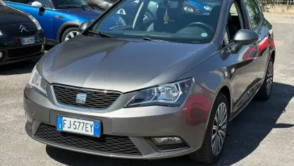 Usata Seat Ibiza CONNECT 95 CV (69 kW) 2017 Grigio Berlina