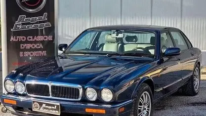 Usata Jaguar XJ6 241 CV (177 kW) 1995 Berlina