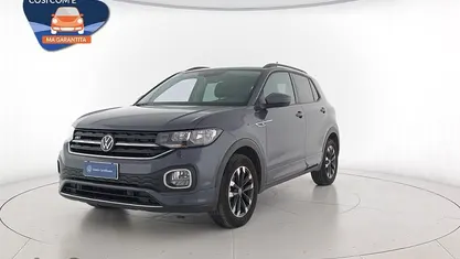 Usata VW T-Cross Sportline 95 CV (69 kW) 2023 Smoky grey metallizzato SUV