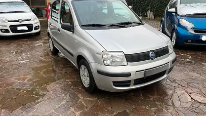 Grigio Usata 2007 Fiat Panda Tre volumi | 1999 € (Buon prezzo)