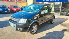 Nero Usata 2009 Fiat Panda Climbing Tre volumi | 4200 € (Buon prezzo)