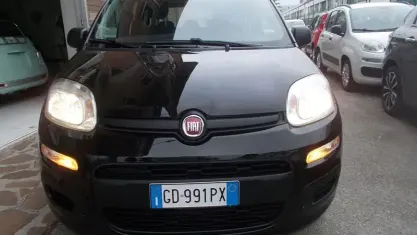 Gebraucht Fiat Panda Easy 69 PS (50 kW) 2021 Schwarz Kleinwagen