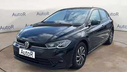 Nero Usata 2024 VW Polo Life Tre volumi | 19.500 € (Buon prezzo)