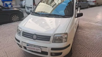 Usata Fiat Panda Dynamic 60 CV (44 kW) 2009 Bianco Utilitaria