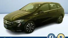 Nero metallizzato Usata 2022 Mercedes B250e Monovolume | 25.500 € (Super prezzo)