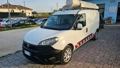 Usata Fiat Doblò 120 CV (88 kW) 2018 Bianco Monovolume