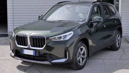 Usata BMW X1 xLine 150 CV (110 kW) 2023 Verde metallizzato SUV