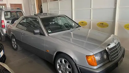 Usata Mercedes E300 187 CV (137 kW) 1989 Berlina