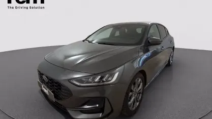 Usata Ford Focus ST-Line 116 CV (85 kW) 2023 Magnetic grey Berlina