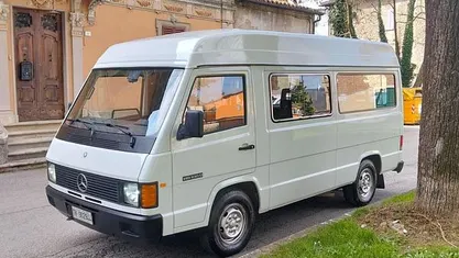 Usata Mercedes A210 72 CV (52 kW) 1991 Bianco Berlina