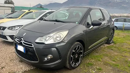 Usata 2013 DS Automobiles DS3 Coupé | 5000 € (Buon prezzo)