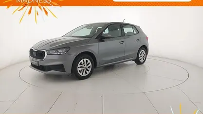 Usata Skoda Fabia Ambition 65 CV (47 kW) 2023 Grigio graphite metallizzato Utilitaria
