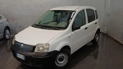 Usata Fiat Panda Active 60 CV (44 kW) 2006 Bianco Utilitaria