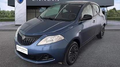 Usata 2023 Lancia Ypsilon Silver Due volumi | 12.950 € (Buon prezzo)