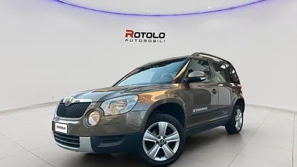 Usata Skoda Yeti Adventure 105 CV (77 kW) 2011 Marrone SUV