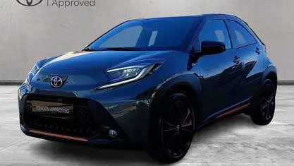 Usata Toyota Aygo X Lounge 72 CV (52 kW) 2022 Verde SUV