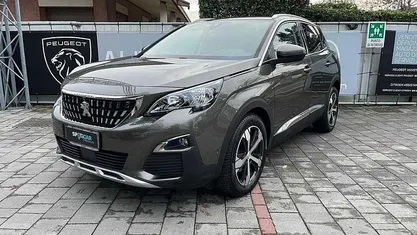 Grigio Usata 2017 Peugeot 3008 Allure SUV | 14.900 € (Ottimo prezzo)