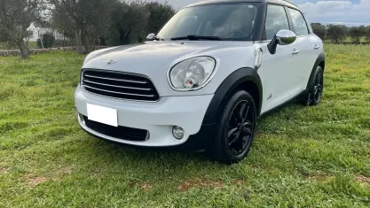 Usata Mini Cooper Countryman 111 CV (81 kW) 2013 Bianco SUV