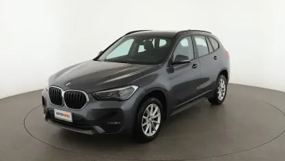Usado BMW X1 Advantage 150 CV (110 kW) 2022 Gris SUV