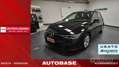 Usata VW Golf VIII Life 116 CV (85 kW) 2022 Nero Berlina