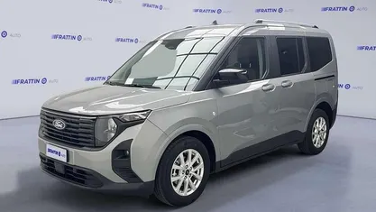 Usata Ford Tourneo Courier Titanium 125 CV (91 kW) 2024 Monovolume