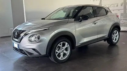 Grigio Usata 2022 Nissan Juke N-Connecta SUV | 17.800 € (Buon prezzo)