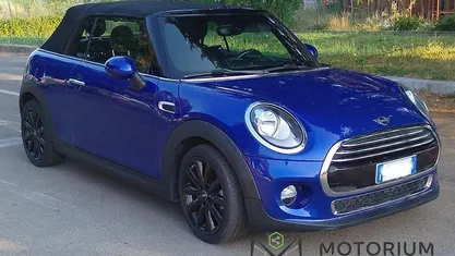 Usata Mini Cooper Cabriolet Hype 116 CV (85 kW) 2019 Cabrio
