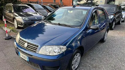 Usata Fiat Punto Active 60 CV (44 kW) 2004 Blu/azzurro Utilitaria