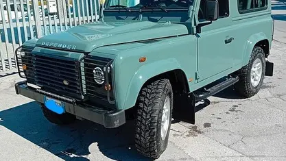 Usata Land Rover Defender SE 122 CV (89 kW) 2007 Station wagon