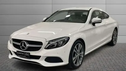 Usata Mercedes C220 170 CV (125 kW) 2016 Bianco Coupé